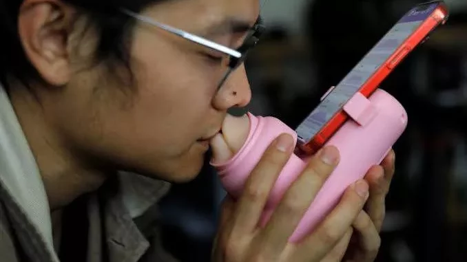 Chinese Company Invents Long-distance Kissing Machine To Combat Loneliness