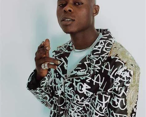 Old video of Bella Shmurda recounting how Mohbad attempted suicid£ due to issues he was having with his label surfaces after his death